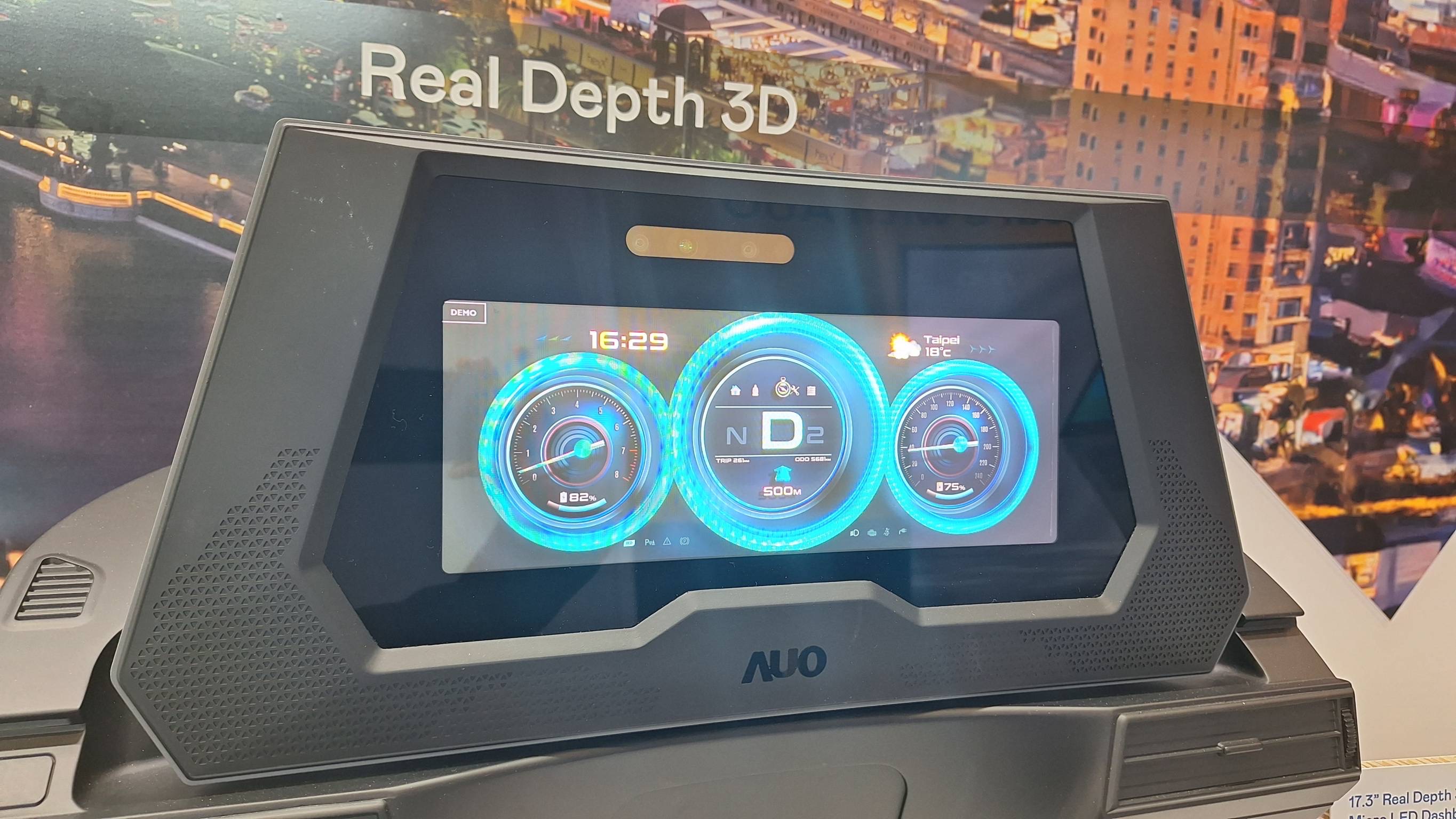 DUOBAO�����پW�ġ�����3D Micro LED�x���塹��Micro LED�cLCD���g���ϳ�17.3���@ʾ�������������@�G��3DЧ����ͬ�r�߂�DMS���Rϵ�y���ɂɜy�{��О鲢�M�а�ȫ�A����
